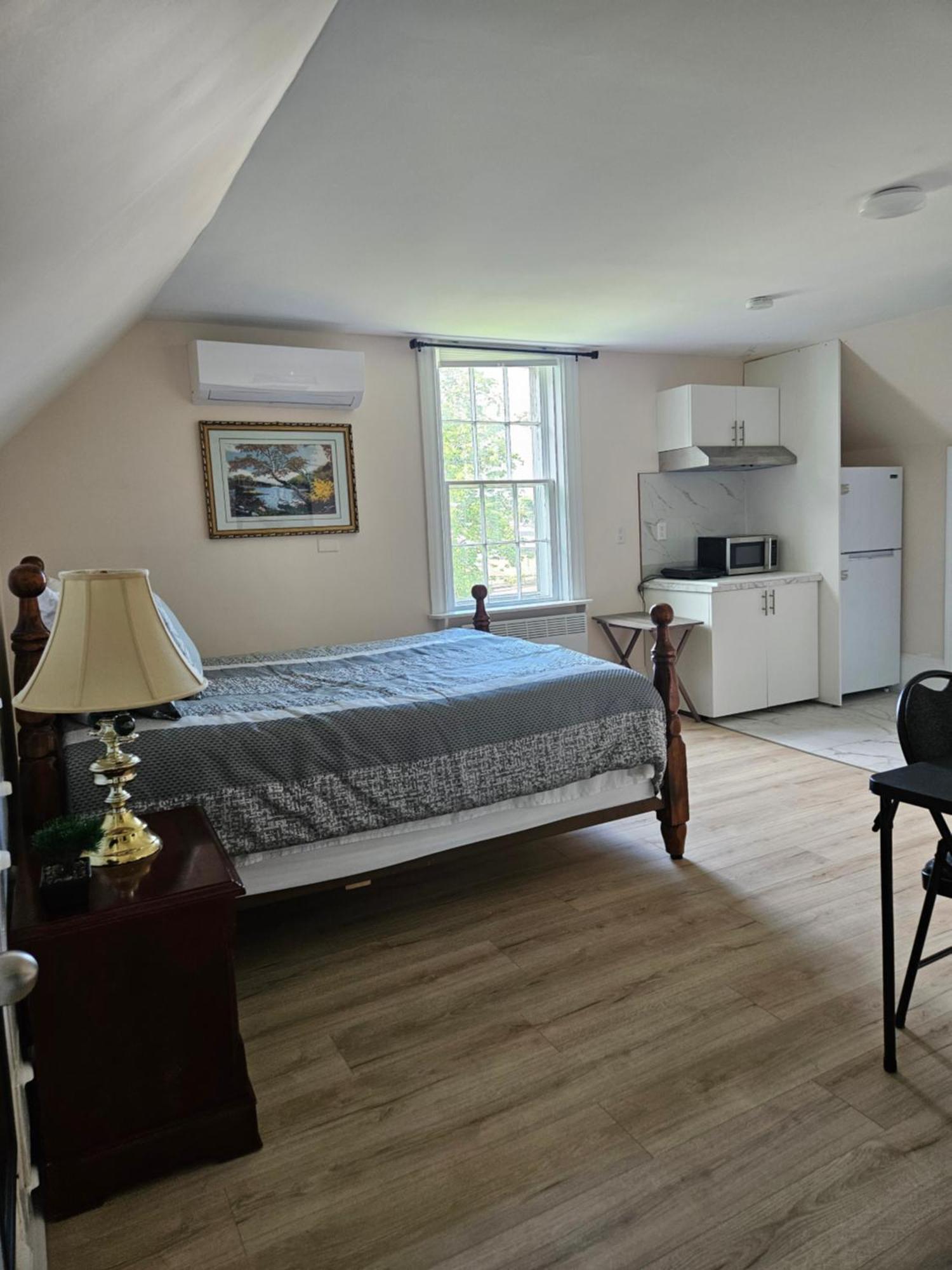 Sunflower Guest Suites Summerside Exterior foto